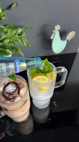 I❤️It 😍😍 Der Link dazu ist auf meinem Profil 👍🏼 #amazon #girlythings #cup #asthetics #coffee #macha #wasser #kaffee #icecoffee #glasscup #StanleyCup #amazonmusthaves #cleangirl #glasstumbler #budgetfinds #neuheiten 