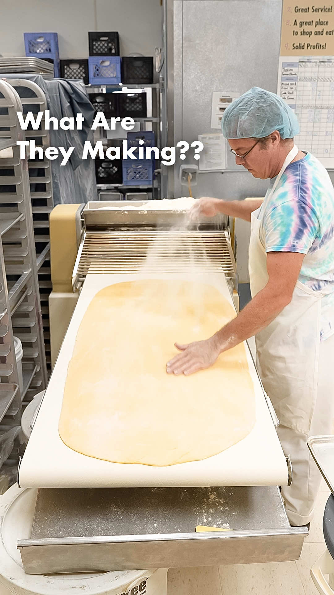 Here’s how they make my favorite pastries at Zingerman’s Bakehouse in Ann Arbor, Michigan. These cinnamon rolls are delicious. #baking #ilearnedontiktok 