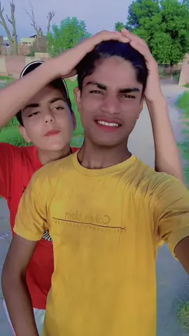 Taherki Hun 😂😁#foryou #growmyaccount #foryoupage #fypviarltiktok #viralacounat#satndwithkashmir 