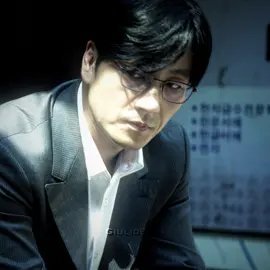 He needs money  (Trying again) #squidgame #sangwoo #parkhaesoo #player218 #fyp 