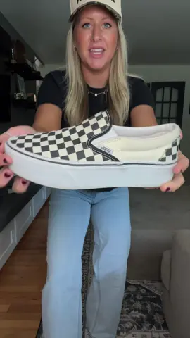 These checkered vans are going to level up every one of your outfits! #vans #checkeredvans #platformvans #checkeredvansoutfit #fallshoes 