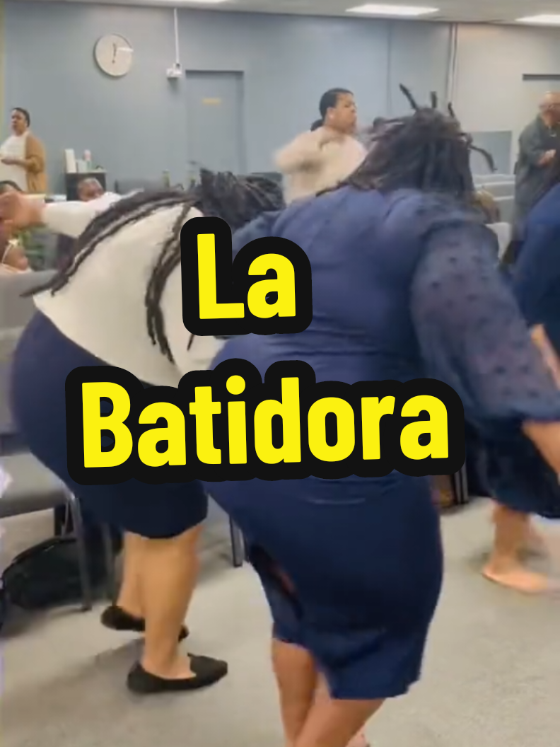 La batidora  #paratiiiiiiiiiiiiiiiiiiiiiiiiiiiiiii #humor #risas #comedia #broma #rebane #risa #losprohibidos #reggaeton #donomar 