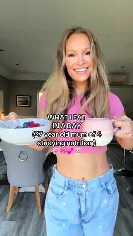 Everything I ate as a mum of 4 studying nutrition 🥰🩷 #whatieatinaday #whatieat #annasaccone #momof4 #nutritionstudent #nutritionist #highprotein #healthymeals 