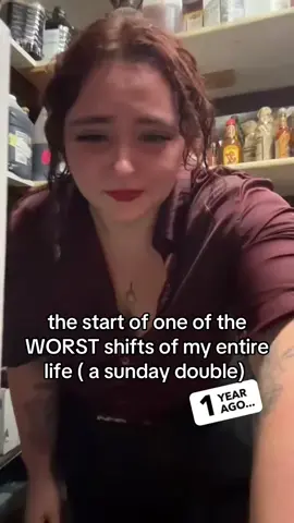 yes im crying in dry storage. #serverlife #serverproblems #sundaybrunch #heartshapedhan 