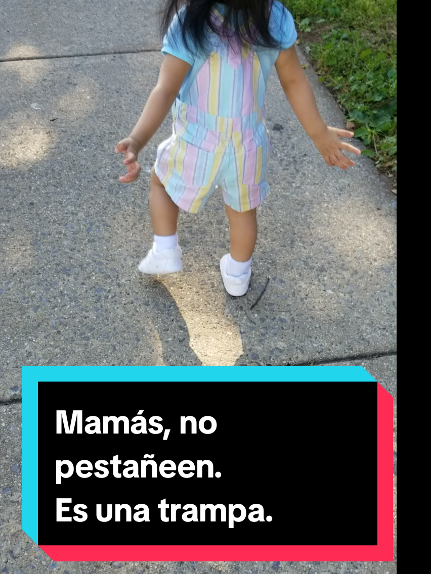 Mamás, no pestañeen  Es una trampa 🥺🥹 #mamá #nopestañeen #esunatrampa #wendy_lopez98 #momgirl 