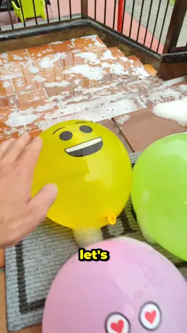 Asmr Balloons breaking 🤩 #asmr #satisfying #asmrtiktoks #funnyvideo #kidstiktok 
