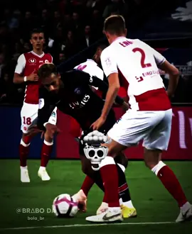 Ele jogou muito no Psg? 😮‍💨 #neymar #neymarjr #neymarskills #skills #psg #futebolbrasileiro #dribles 