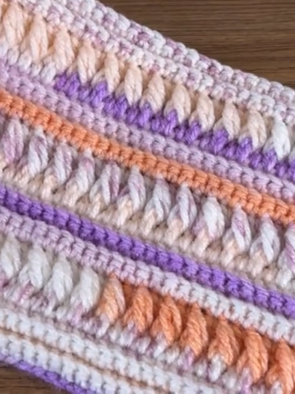 VERY EASY Crochet Pattern for Beginners 😄✅ Crochet Stitch for baby Blanket _Bag _Sweater Scarf 🧣... #Crochet #stitch #kinnie #foru #goviral #crochetpattern #crochettutorial 