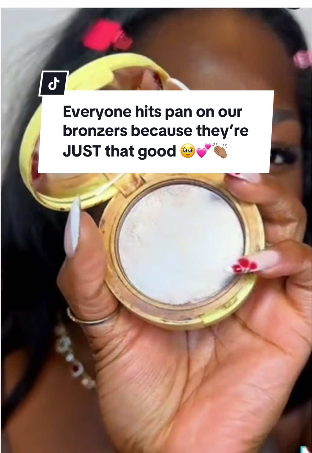 Hitting pan?!? That’s a sign of an incredible product 🥹👏🏽💕 #jordanaticiacosmetics #jtc #bronzerduos #makeupbrand 