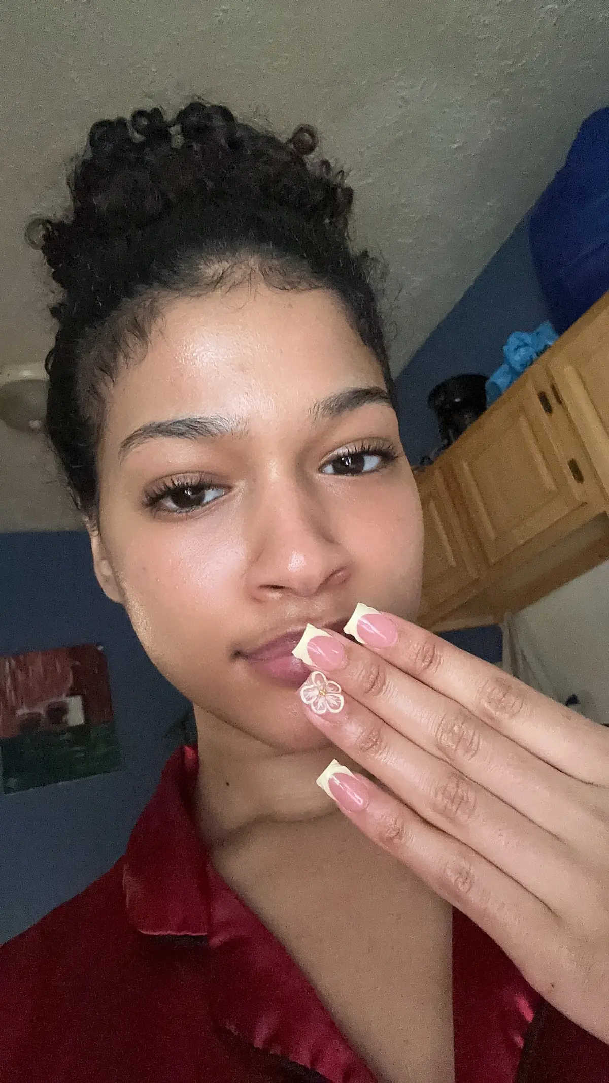 Nails ate 