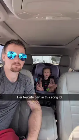 I love them 😍 #baby #dancer #fatherdaughter #sodapop #netflix @THE_WHITECHOCOLATE 