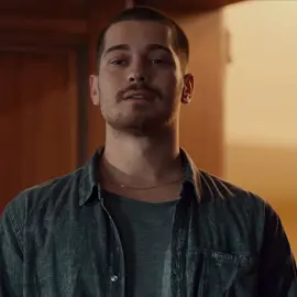 Kızlar görmesin…#sarpyilmaz #cagatayulusoy #içerde #sarp #keşfetbeniöneçıkart #keşfetbeniöneçıkar #keşfetteyizzz #keşfetteyizzz #keşfetbeniöneçıkar #cagatayulusoy #sarpyilmaz #içerde #cagatayulusoy #keşfetteyizzz #sarpyilmaz 