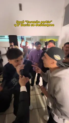 Cantémoslo a una sola voz🎶  #Yaipen25años #ex #desamor #Cumbia #gerardope 
