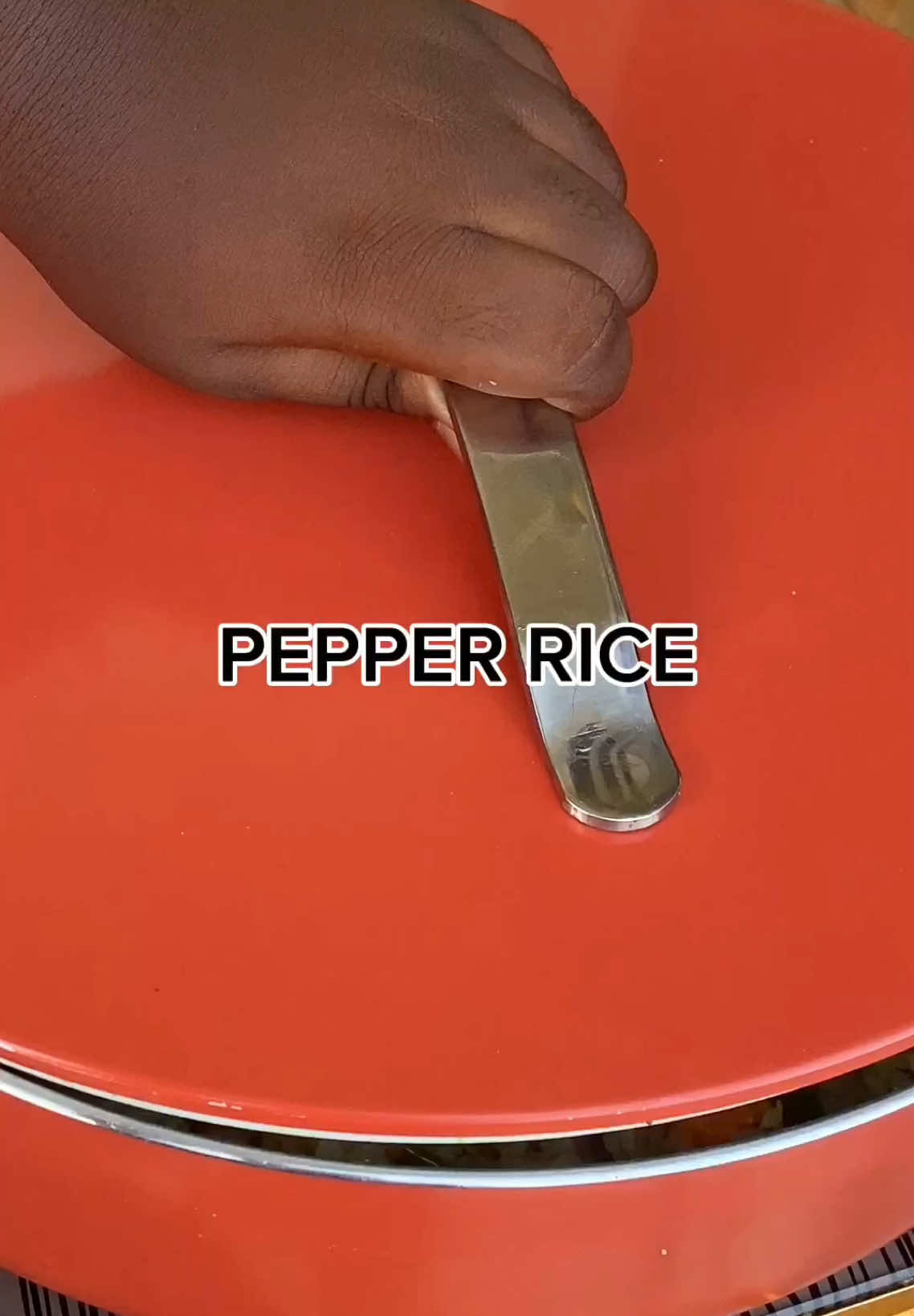 Pepper rice  #tiktokghana🇬🇭 #tiktoknigeria🇳🇬 #goviral #ghanafood #fypシ゚ #hausatiktok #rice #simplerecipes 