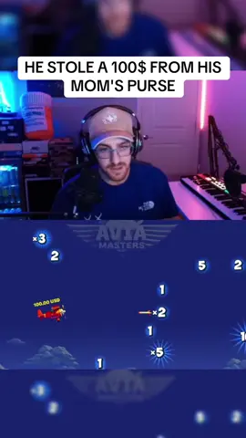 HE STOLE A 100$ FROM HIS MOM'S PURSE #kick #streamer 