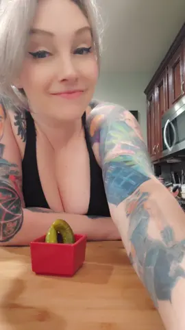 @ThePickledGuy #takipowder #themoistqueen #tattedbadass 