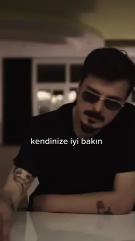 00:17  “Hüzün, kalbin derinliklerinde yankılanan sessiz bir feryattır.” #keşfet #no1 #yarımkaldık #fyp 