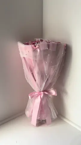 Look how pink, so prettyyy 😍💕 #pinkroses #pink #fyp #viral #trending #phoenixaz #roses #flowers #relatable 