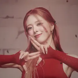 #YUNA - I love her sm :( #jenjzw #viral #foryou #foryoupage #itzy #yunaedit 