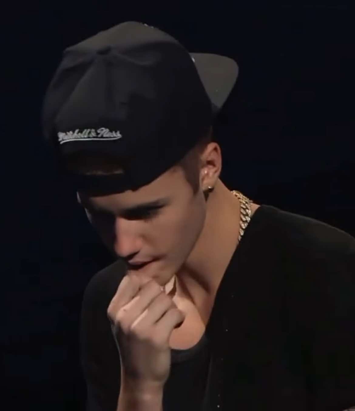 right here #justinbieber #righthere #justinbieberedits #jb #edit #viral #foryou #xyzabc #fyp 