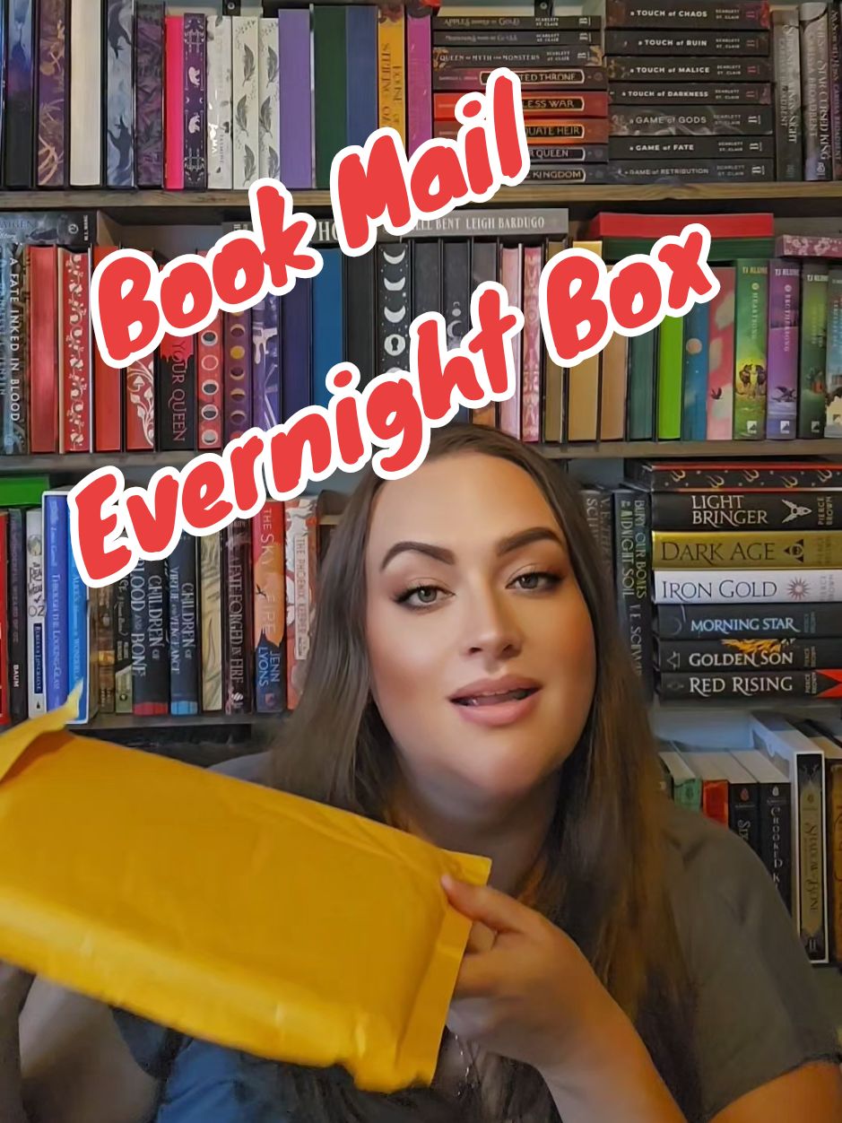 This video contains spoilers for the Evernight Subscription Box*** Thank you @Get Red PR Books  for the arc of Gilded Butterfly by Heather Colley, super excited to read this debut novel!  #evernightbyillumicrate #bookmail #weirdgirlbooks #horrorbooks #thesocietyofunknowableobjects 