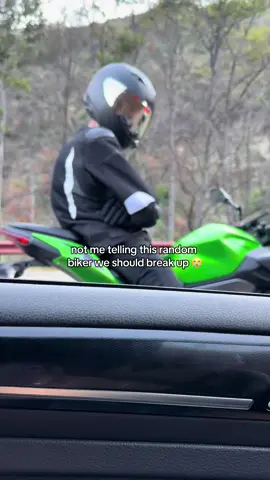 Don’t play like that #bikertok #motorcycles #BookTok #bikerboy #bikers #bikerboys #kawasakiz500 #booktokfyp 