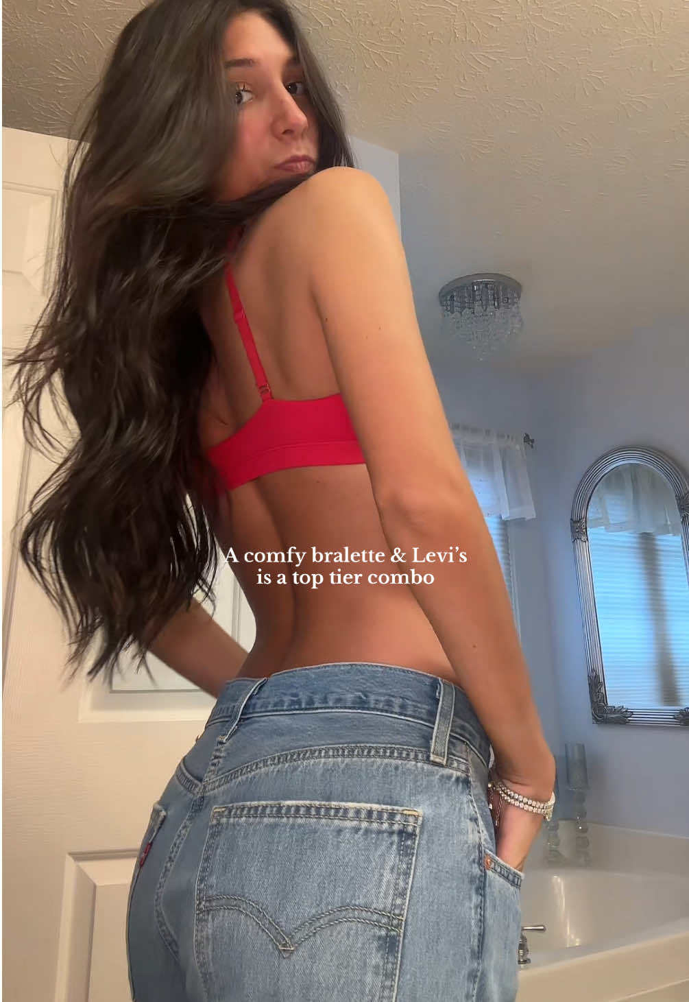 💋💋 #bralette #redbralette #outfitinspo #fyp #bra #loungewear #loungewearstyle #summeroutfit 