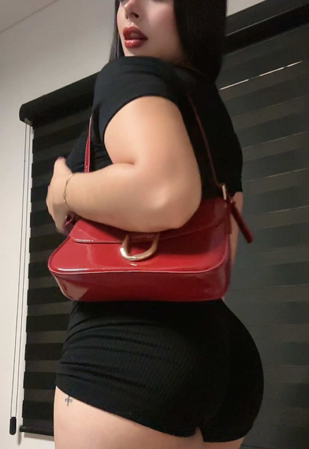 Ig: Alondratsd  Store name: What a nice bag ❤️‍🔥 #SHEINsaveinstyle #SHEINsummersale #publicidadpagada #SHEINforAll #fyp #paratii #shein #bag #foryou  Use 25SAalondratsd246 to get discounts! @shein_mex @sheinofficial 🆔 26888226