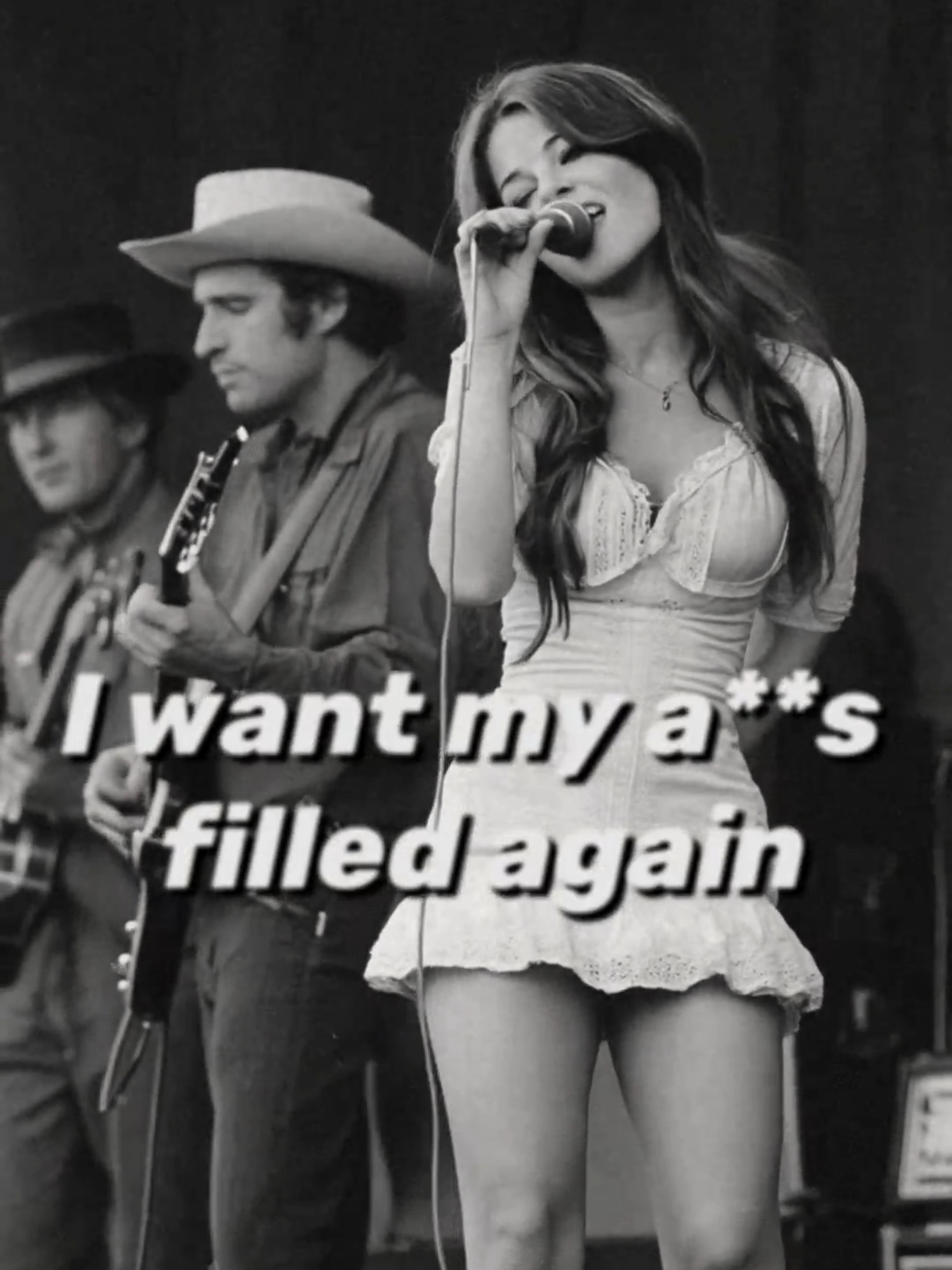 Before she broke into the mainstream in 1969 at the Steelcock Festival, Loretta Tease travelled around and performed wherever she could. This concert was at a circus, and it would define her career. It was where she met Ben Dover and his monkey, David. After enjoying carnal delights, Ben and his monkey would join Loretta on tour becoming her full-time guitarist. The rest is history... #60s #countrymusic #concerts #circus #fypppppppppppppp