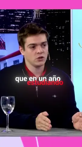 ¿Realmente la universidad es necesaria? 😮🥴 #argentina #finanzas #beltranbriones #universidad #dinero 