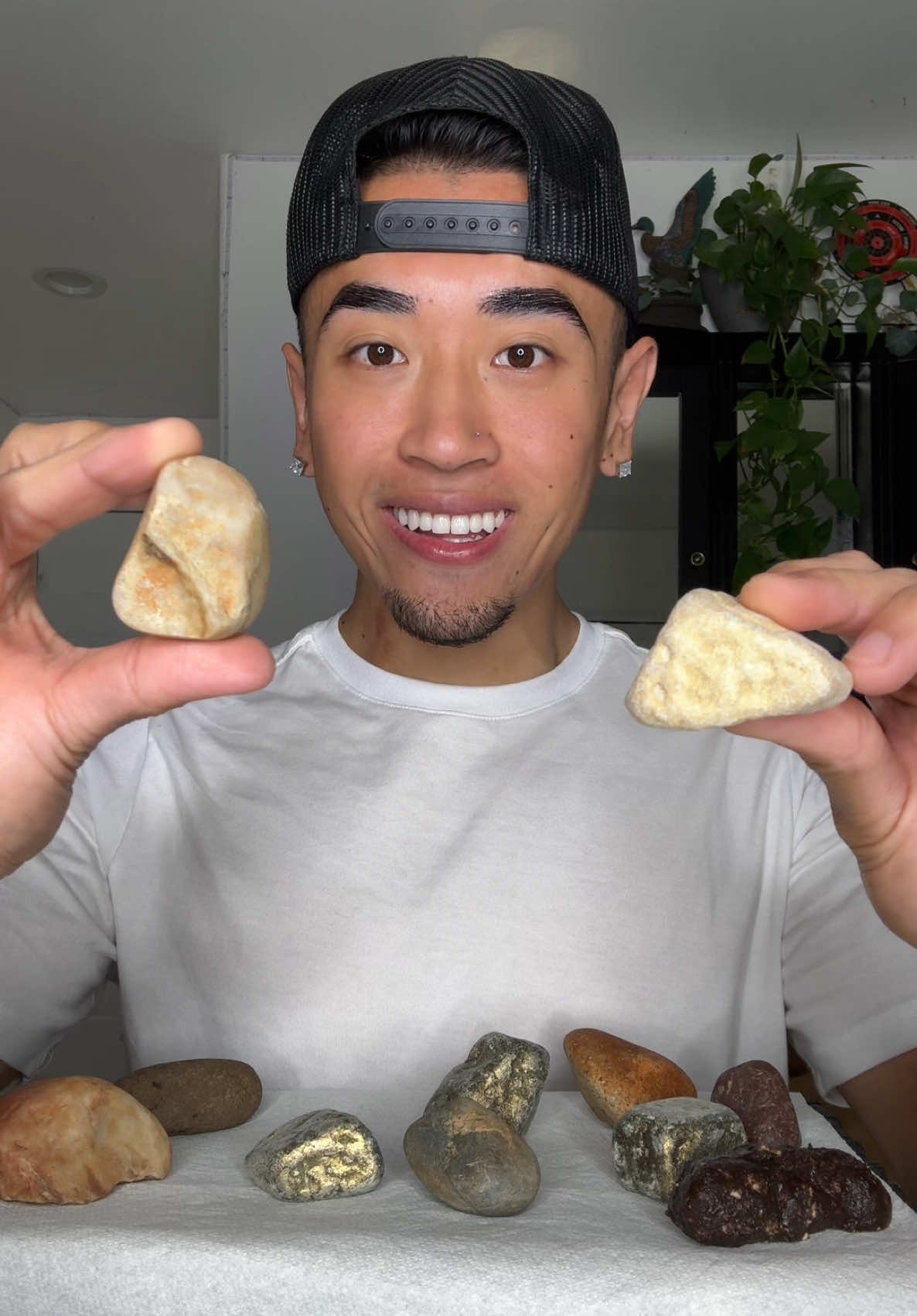 Edible chocolate rocks #davidngo #mukbang 