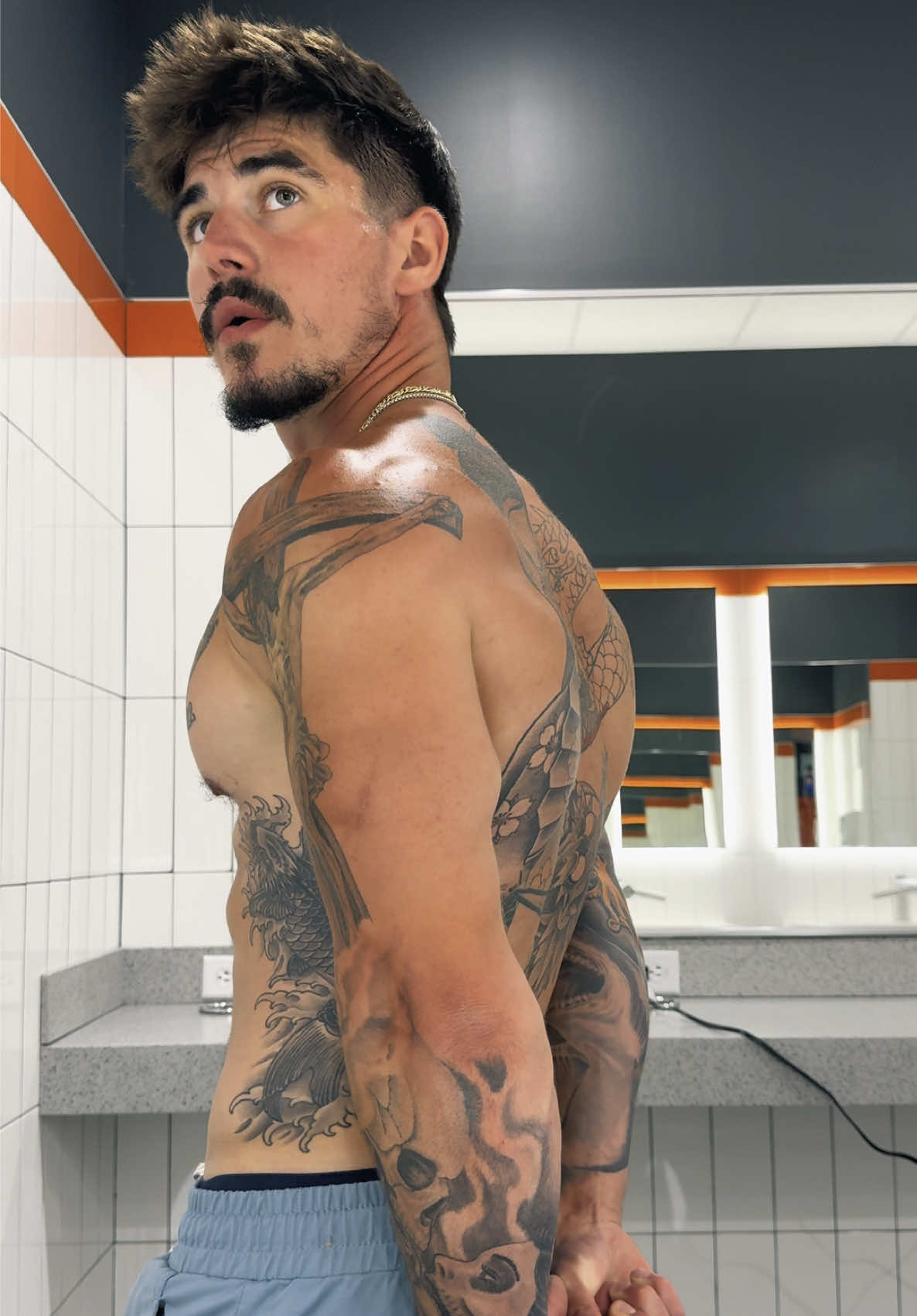 First day back from vaca #fyp #backday #GymTok #physique 