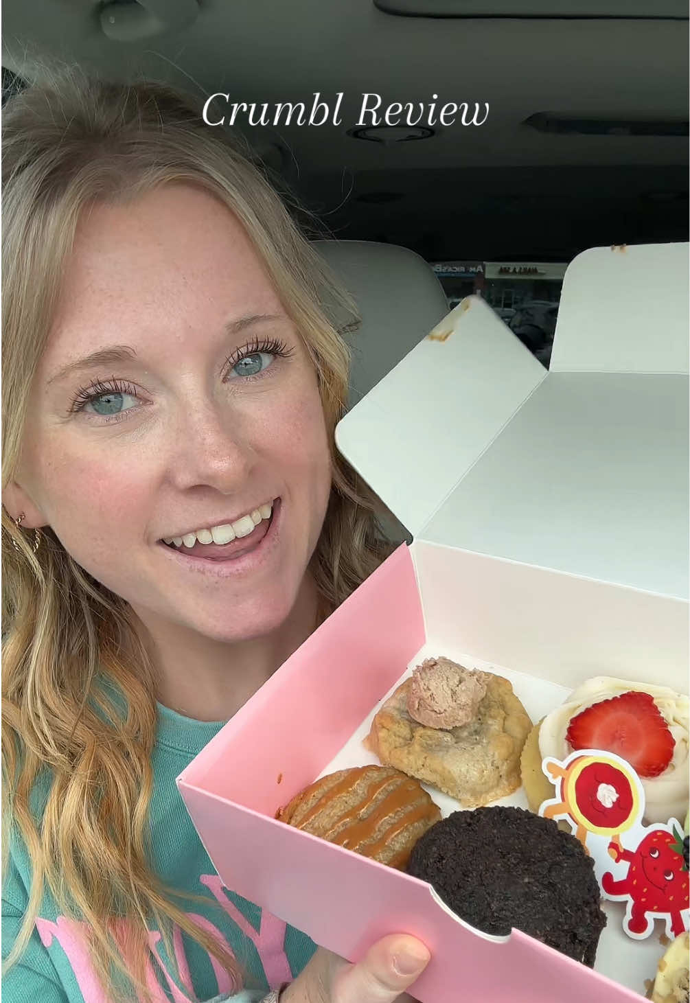 Crumbl Cookie Review | These cookies were amazing! Crushed it @Crumbl  #cookies #crumbl #crumblecookie #crumblreview #crumblecookiereview #FoodTok #foodreview #fyp #trending #foryoupage #Foodie 