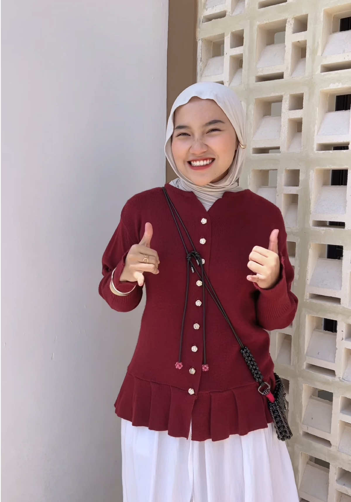 Alana cardigan maroon ‼️✨ #fyp #cardiganpremium #outfitideas #outfitinspo 