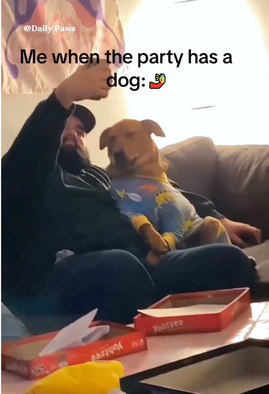 Dog knows everything!🐾🤣🧠#fyp #dog #smartdog #usa #dogbehavior #funnydog #dogtok 