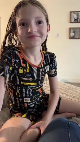 Rowen has a job at school! 
