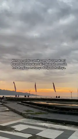 tempat ngadem sorehari di mamuju#fyppppppppppppppppppp #fypage #fouryou #masukberandafyp #sadstory #storytime #katakata 