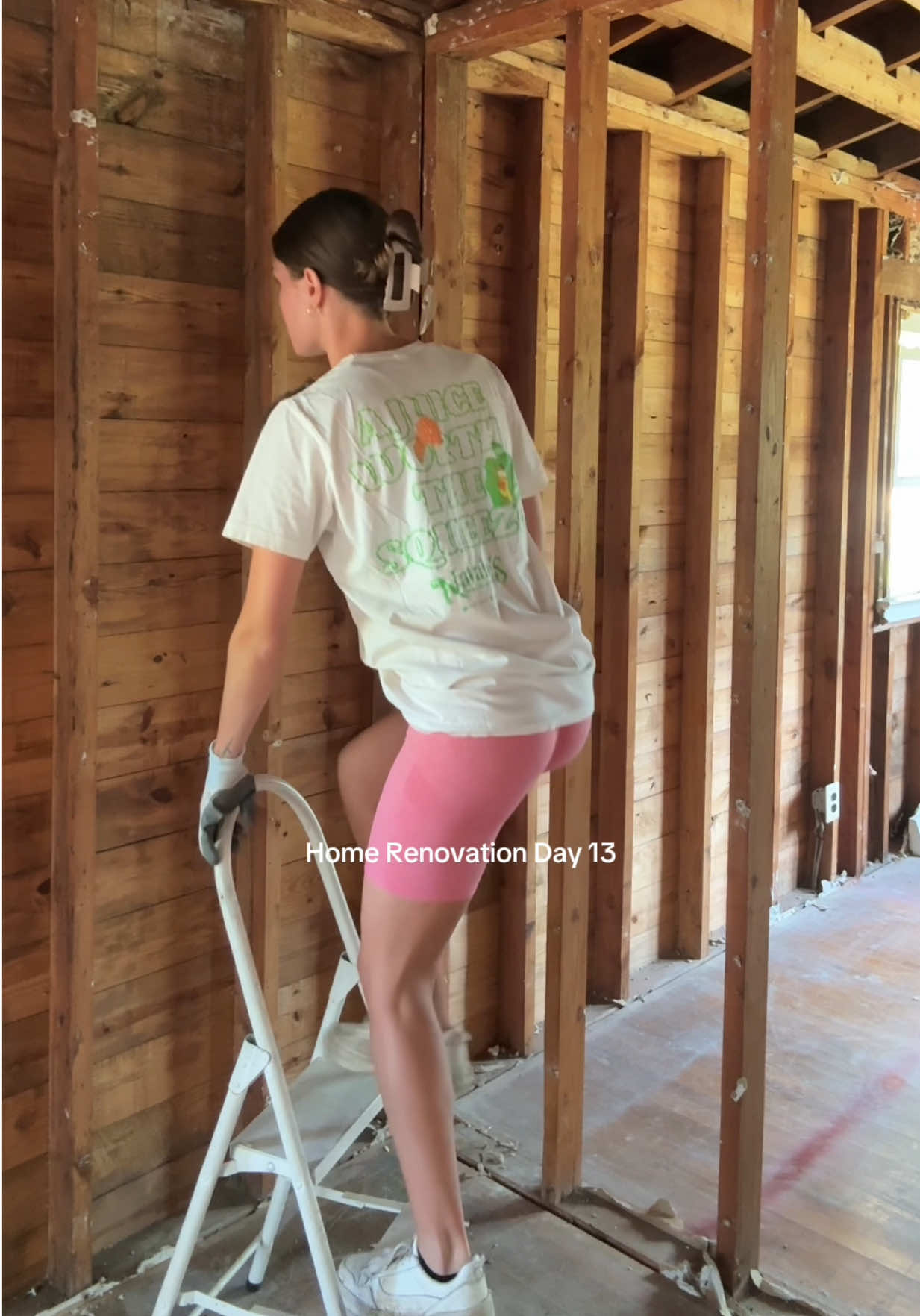Time to light this place UP💡🔋🔌⚡️ MORE on insta: natalieeraeee #Home #homereno #reno #renovations #house #housereno #houserenovation #renovation #fixerupper #homeimprovement #DIY #natalierae #nurse #nurselife #fyp #foryou 