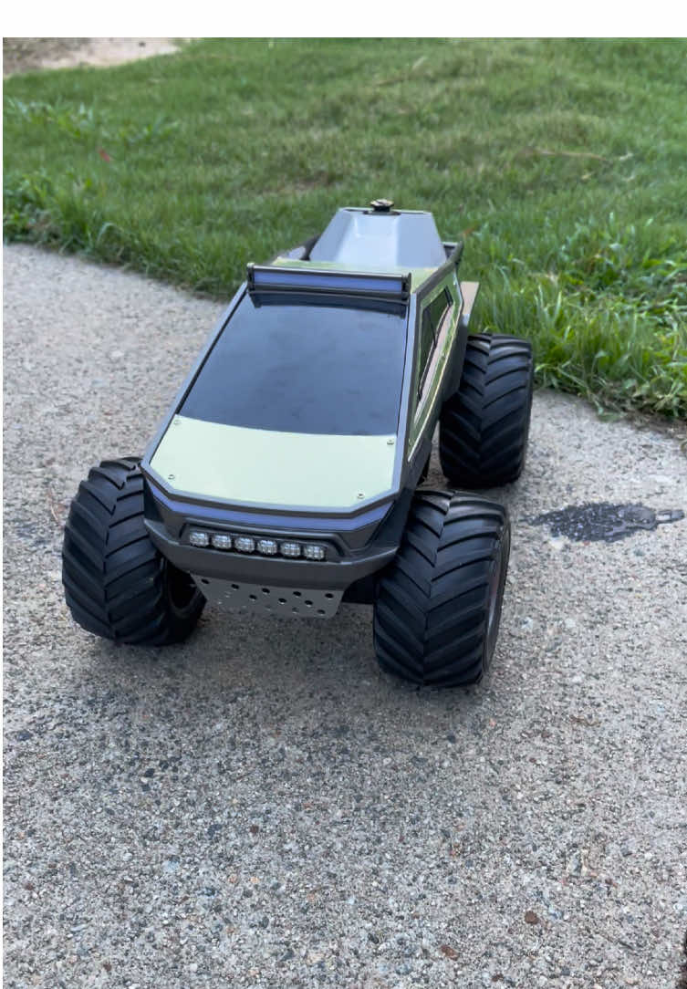 Tesla Cybertruck con control remoto #parati #fyp #tiktokshop #carros #tesla #Cybertruck #juguetes 