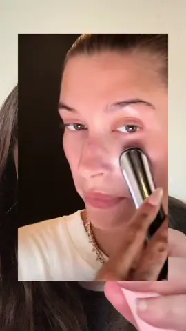 Get glass skin at home ✨ Age-R Booster pushes your serums 7x deeper for instant glow, firmer skin & smaller pores 💆‍♀️ #AgeRBooster #GlassSkinAtHome #skincaretools 