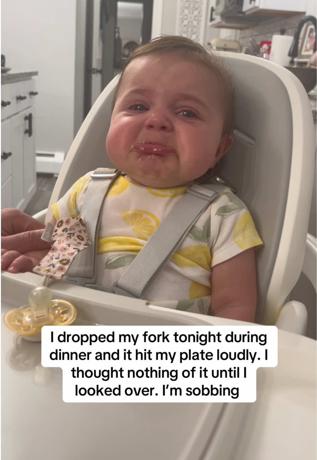 I’m sobbing I’m a terrible mom. Yes I’m laughing and crying I felt terrible but sometimes you have to laugh at your mistakes #badmom #cryingbaby #sadbaby #badparent #mistakes 