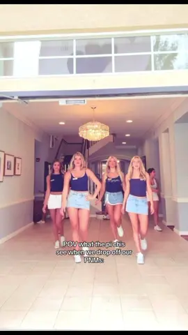 RUSH AXID 🙌🏼 #greenscreenvideo #sorority #uofsc #uofscrush #rush #rushtok #OOTD #alphaxidelta #rushweek #college #sororityrecruitment @USC ALPHA XI  