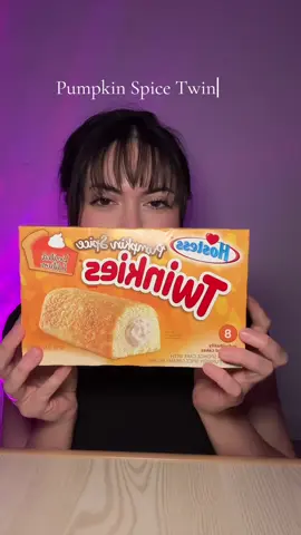 Tis the season! #asmr #mukbang #Foodie #eating #mukbangeatingshow #eatwithme #fypシ #pumpkinspice #twinkies #foodtiktok 