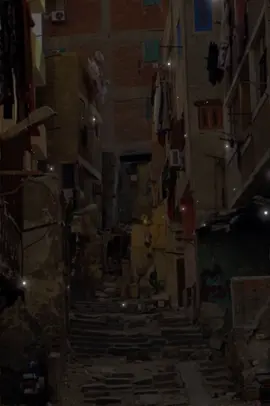 دلوقتي لي شارع الزمان كل اللي ماشي فيه حزين🖤#البودا_القابوطي #المصمم_الحزين_رزق🎬 