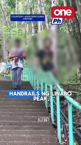 HANDRAILS SA LINABO PEAK, GINAWANG SLIDE? Maraming netizens ang humanga pero ‘di rin naiwasang mabahala sa video ng mga estudyanteng nagpapadausdos sa handrails pababa ng burol sa #DipologCity. Ano nga ba ang tugon ng lokal na pamahalaan ukol dito? | via #MOJO Sofia Baldonado #students #viral #zamboangadelnorte #oneph #SocialNewsPH #trendingnewsph #newsph #onephshorts