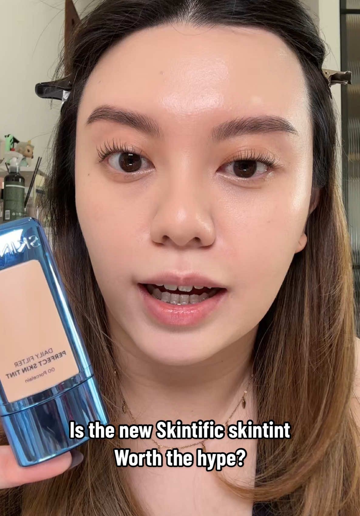 What do you guys think of their new skintint?👀 #skintint #skintific #makeupreview #dailymakeup #fyp 