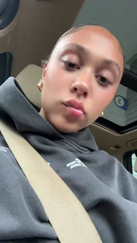 HE SAY IM PRETTY
