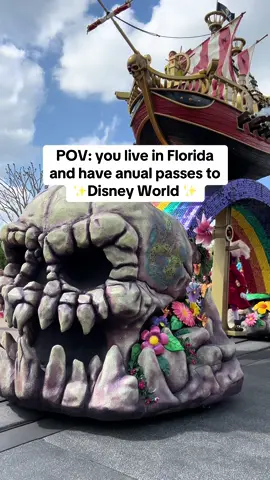 I can be here every day 😍 #disney #travel #florida #womensupportingwomen #MomsofTikTok #explore #fyp 