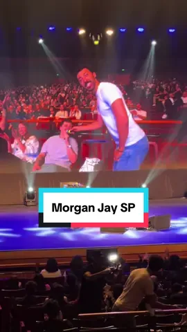 @Morgan Jay em São Paulo. O show foi simplesmente incrível! Obrigada pela experiência única e o seu português está ótimo! Amei as músicas e a interação com a galera. Você realmente fez o dever de casa e entregou memes e piadas de qualidade! Volte sempre ❤️ #standupcomedy #brasil 