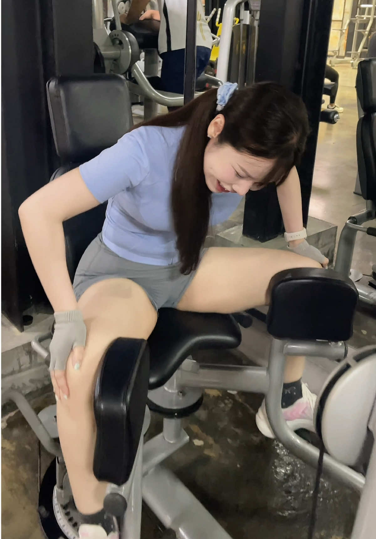 เครื่องแหกมนุษย์ #gym #gymgirlsoftiktok #ปั้นก้น #รักตัวเอง #ยิม 